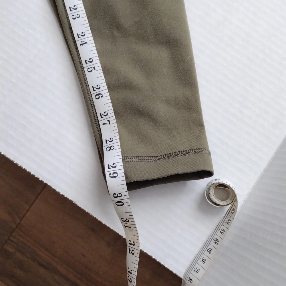 Lululemon Olive Green High-Waisted Leggings S